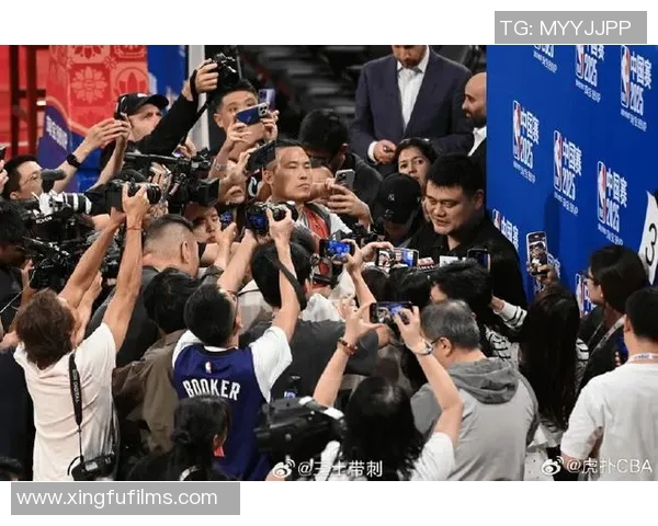 姚明面对媒体提问时的尴尬回应引发热议网友纷纷评论其应对方式