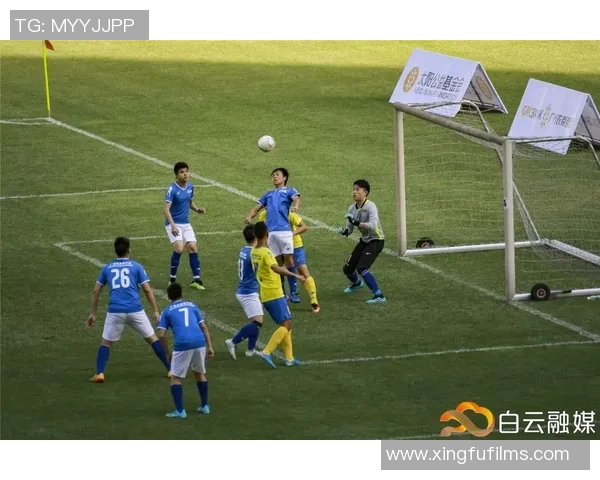 德国足球明星麦子：从绿茵场到荣耀巅峰的传奇之路