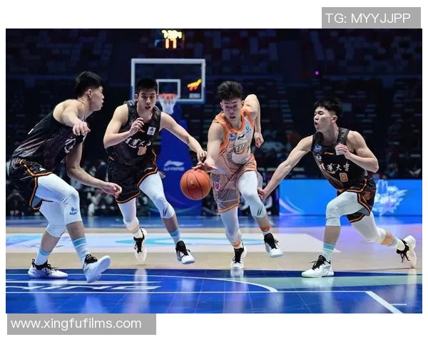 CBA明星球员展现优质篮球魅力引领中国篮球新风潮