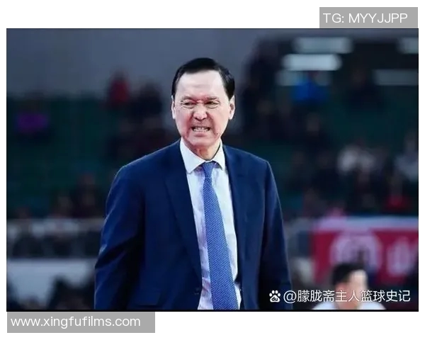 巴基斯坦明星篮球运动员展现风采引发热潮与关注